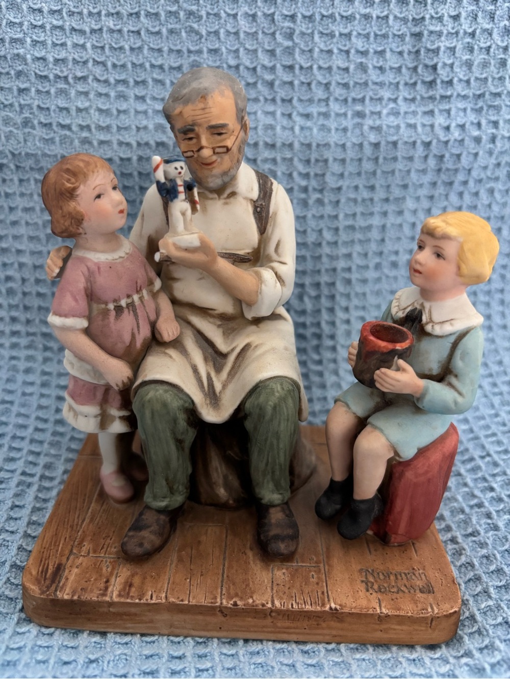 Norman Rockwell Porcelain Grandfather Figurine 1979 The Toymaker Japan